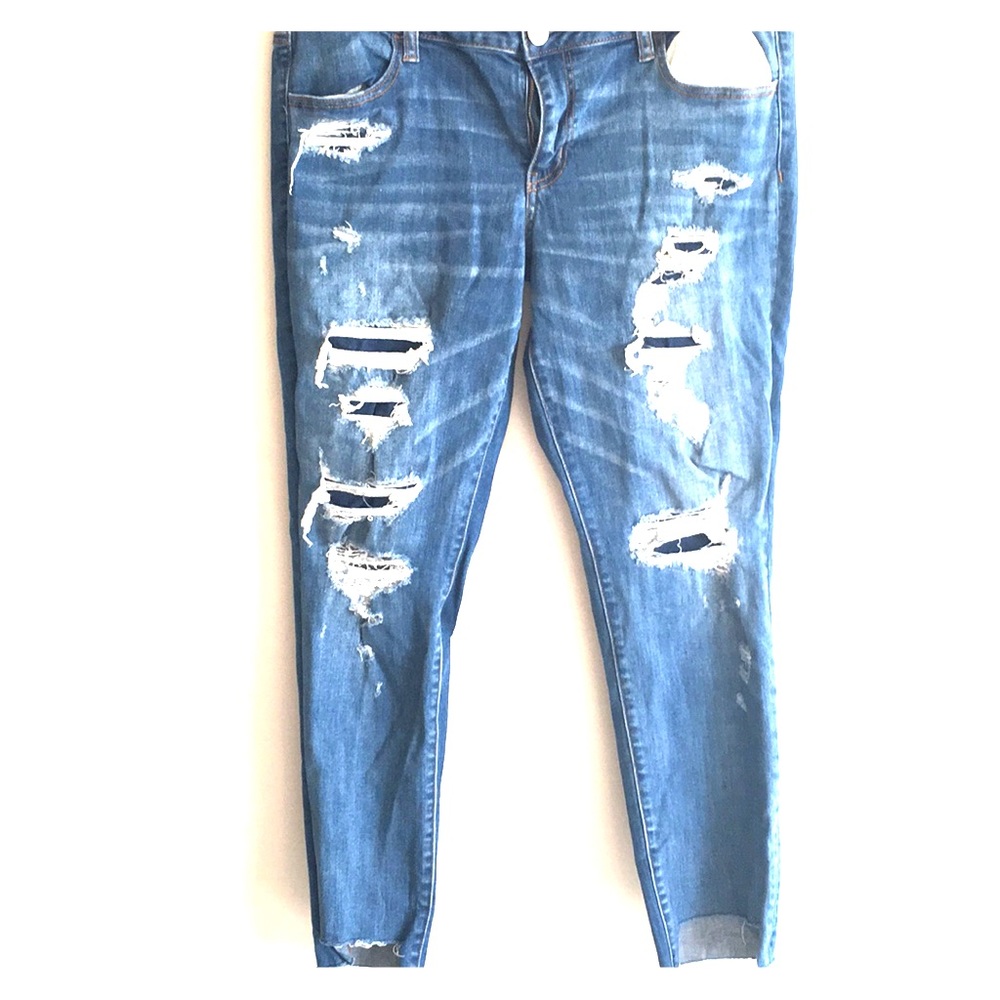 Distressed american eagle jeans